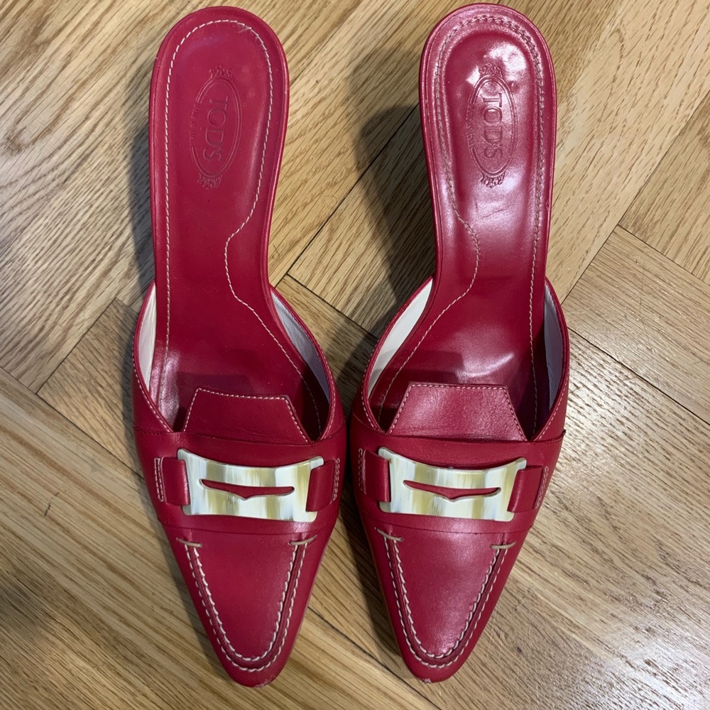 Tod’s slip on heels. Fushia. Size 10.